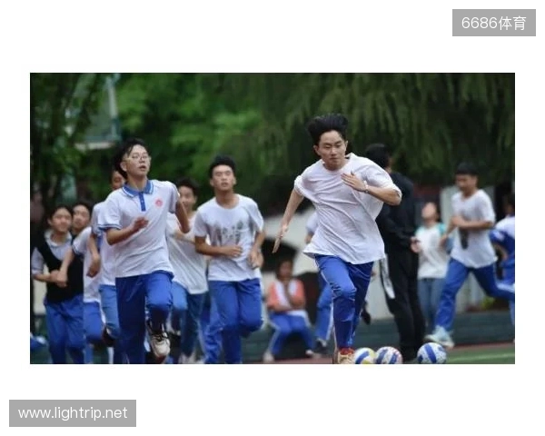 世体:阿劳霍的心态被低估了,无论首发还是替补他从不犹豫 世体:阿劳霍的心态被低估了,无论首发还是替补他从不犹豫