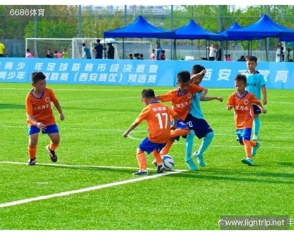 足球报：蓉城中超、亚冠双线都要争，锋线效率问题需集中解决