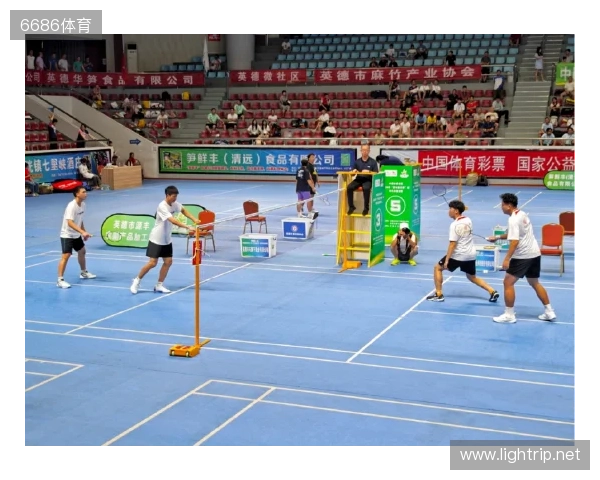 斯洛特谈萨拉赫替补:这是一个艰难的决定,每次选首发都很难 斯洛特谈萨拉赫替补:这是一个艰难的决定,每次选首发都很难