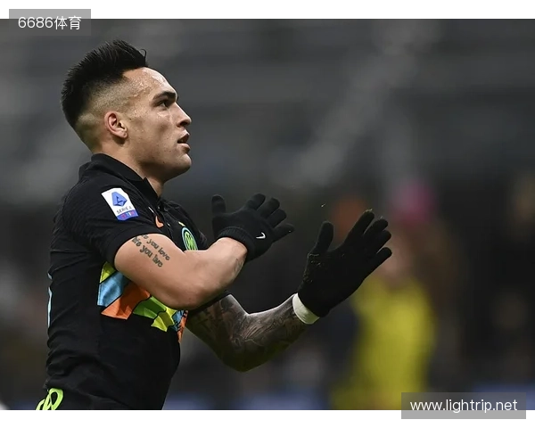 法尔克:曼城有意科隆前锋赛义德-马拉,巴黎和国米也在关注