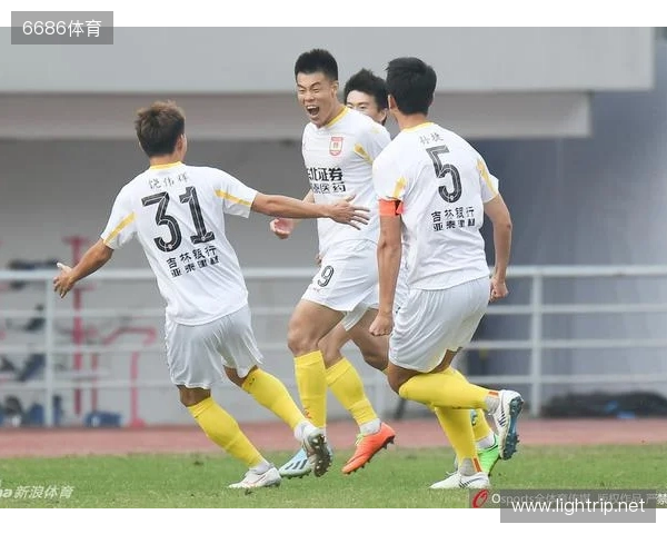 老兵不死！37岁谭龙中国顶级联赛出场200场，其中亚泰193场进87球